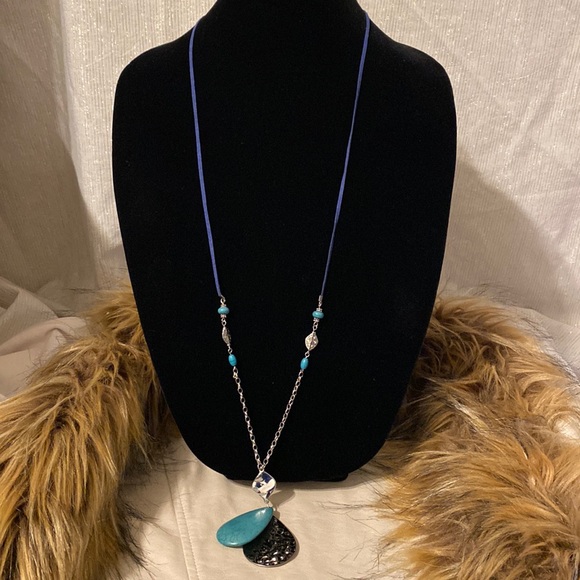 Jewelry - Christopher & Banks cj banks necklace #383